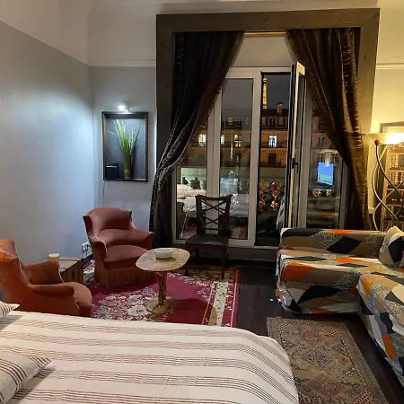 Elysees Vip Apartment *