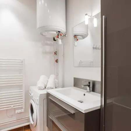 Marais - Temple Apartment Paris