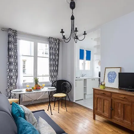 Apartment Marais - Place Des Vosges