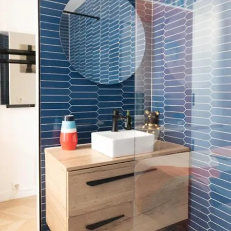 Bright 28 M2 With All Comfort And Wi Fi In *