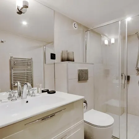 Pick A Flat's In Le Marais - Rue Saint Martin *