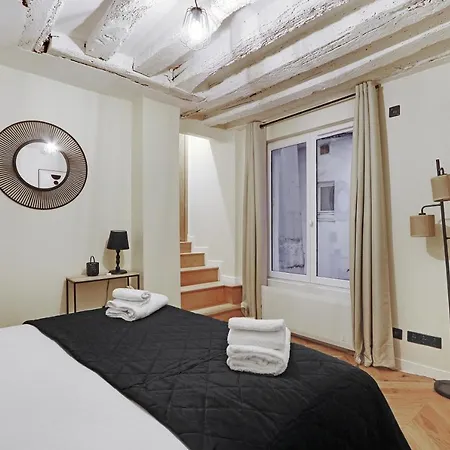 Pick A Flat's In Le Marais - Rue Saint Martin Parijs