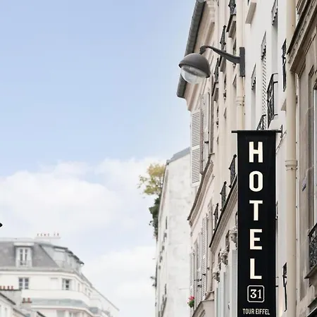 31 - Tour Eiffel Hotel