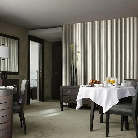 Hotel Square Parigi