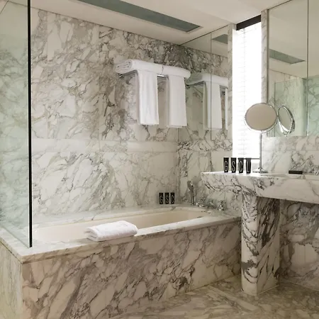 Square 5* Parigi