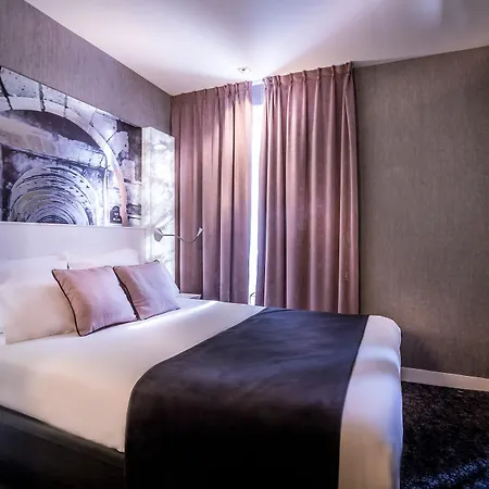 Hotel Marais Grands Boulevards 4*