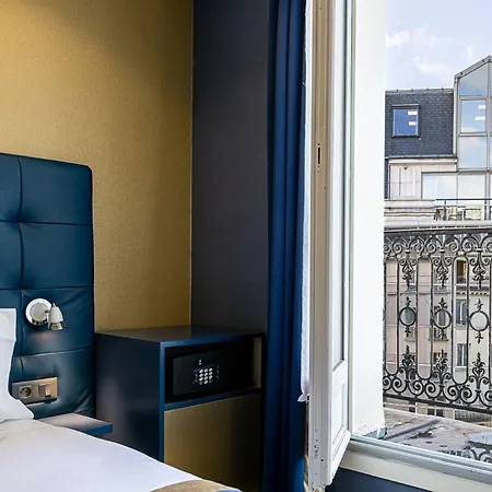 Trianon Gare De Lyon 3*