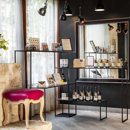 Hotel Marais Grands Boulevards 4*