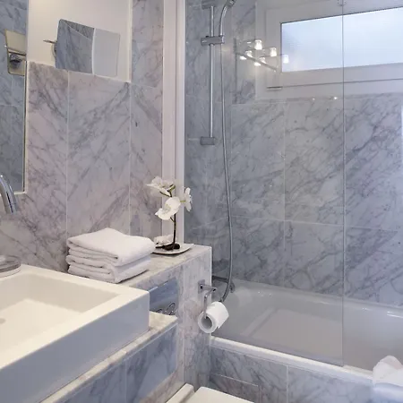 Mayet 3* Paris