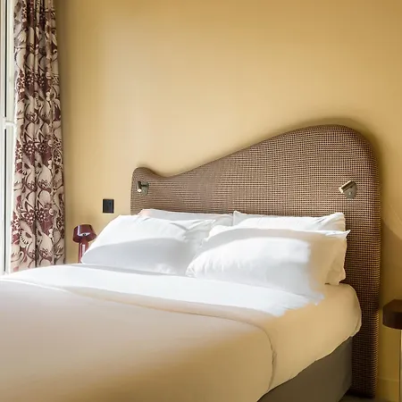 Belloy Saint Germain Hotel