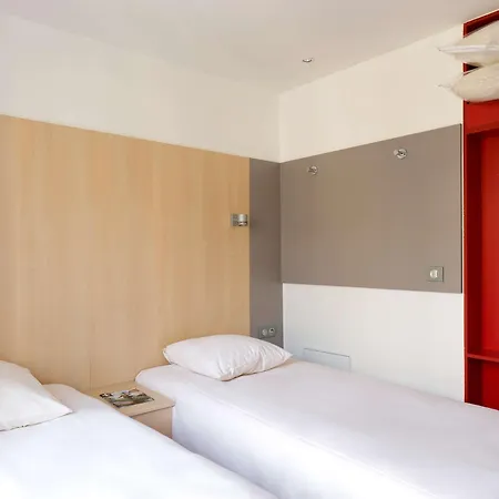 Hotel Ibis Styles Cadet Lafayette 3*