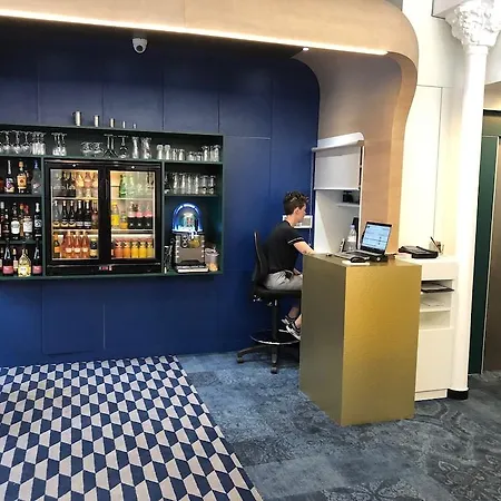 Ibis Styles Cadet Lafayette Hotel Parijs