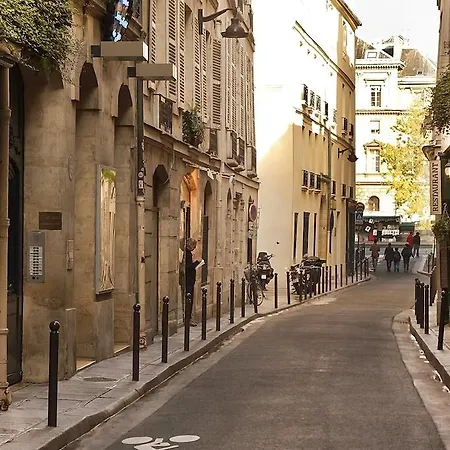La D'estrees - Saint-germain 4* Párizs