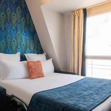 Yllen Eiffel Hotel Paris
