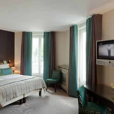 Aiglon 4*