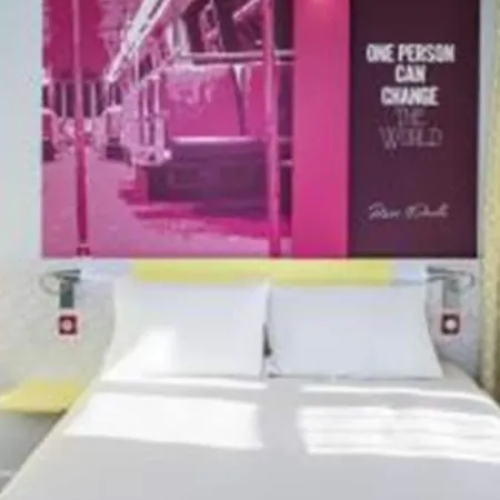 Ibis Styles Jardin De La Hotel Paříž