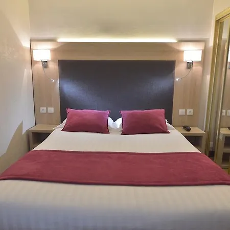 Renoir Montparnasse Hotell 3*
