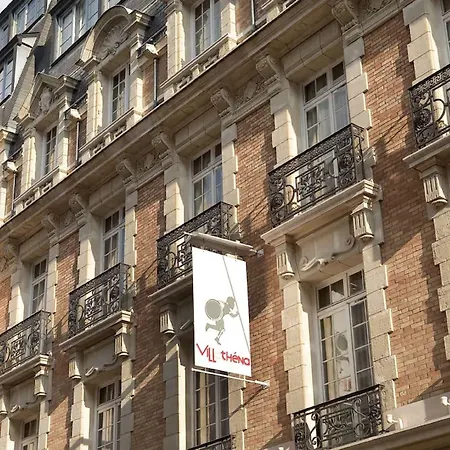 Villathena Paris