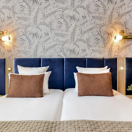 Opera Opal Hotell