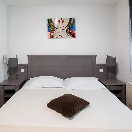 De L'europe Hotel 2*