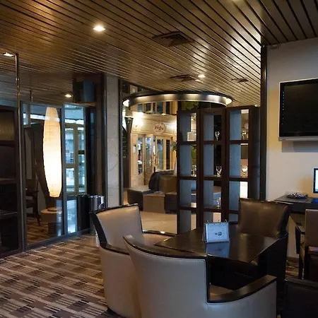Hotell Median Congres