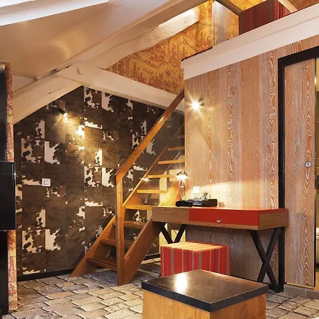 Le Notre Dame Saint Michel Hotel 3*