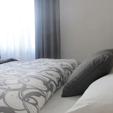 Hotel Cosy Monceau París