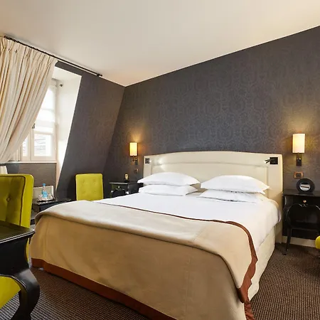 Le Pavillon De La Reine & Spa, Place Des Vosges 5*