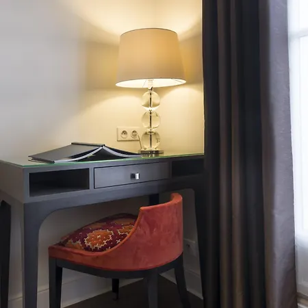 Régence Etoile Hotel