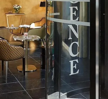Hotel Régence Etoile Paris