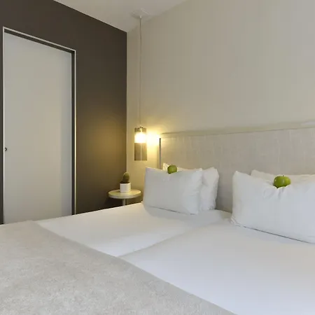 Hotel Le Quartier Bercy-square 3*