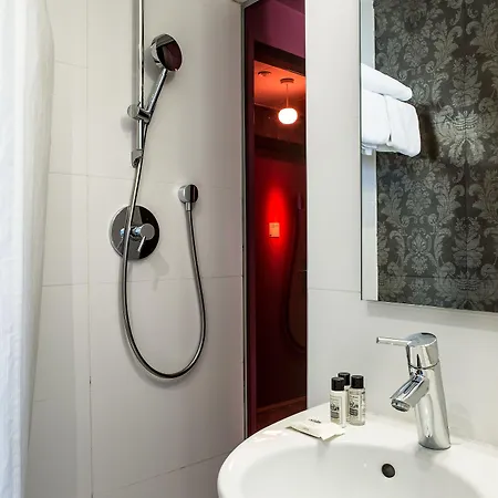 Hotel Le Quartier Bercy-square