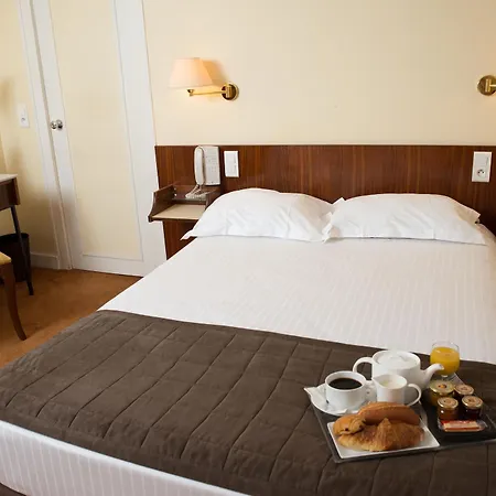 Du Nord Et De L'est Hotel