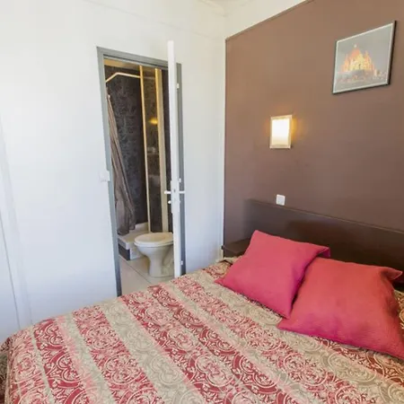 Hotell Hipotel Printania Maraichers 2*