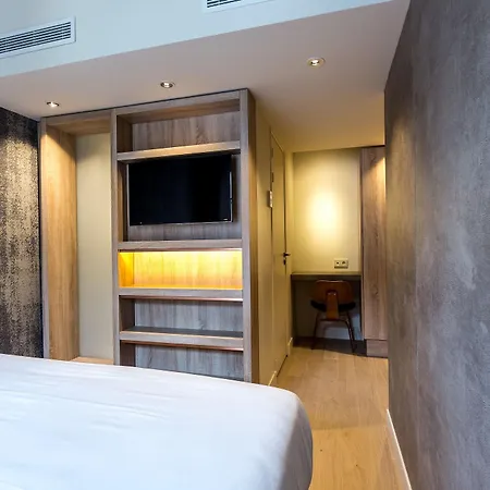 Hotel De Lille - Saint-germain Des Pres 4*