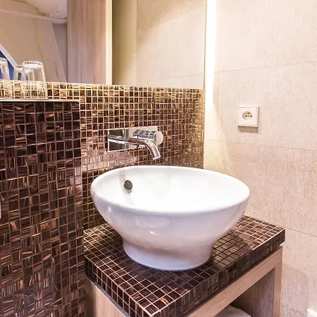 De Lille - Saint-germain Des Pres Hotel 4*