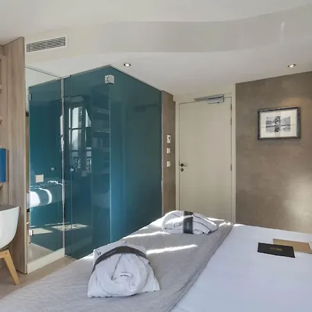 Hotel De Lille - Saint-germain Des Pres 4*