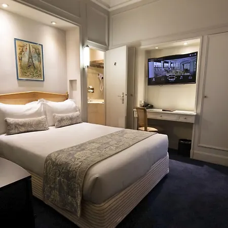Royal Champs Elysees 4* Paris