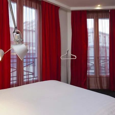 Color Design 3* Paris