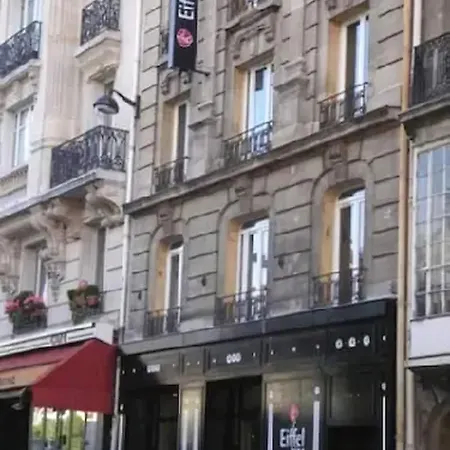 Hotel Eiffel Seine Paříž