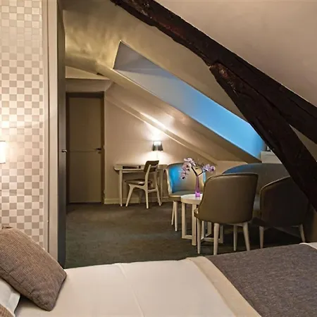 Hotel Icône 3*