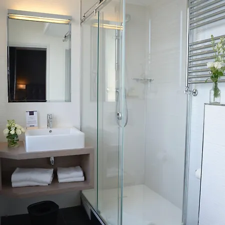 Saint-charles Hotell