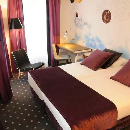 Hotell Du Triangle D'or