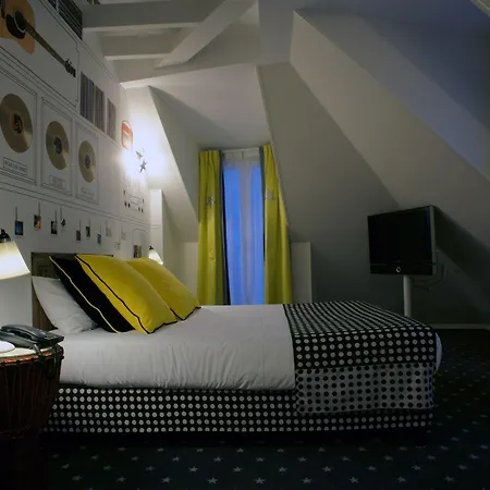Du Triangle D'or Hotell 3*