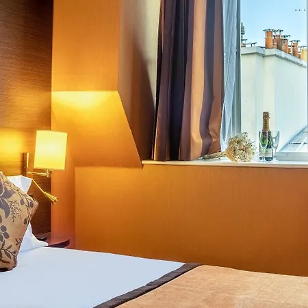 85 Saint Honore 3* Paris