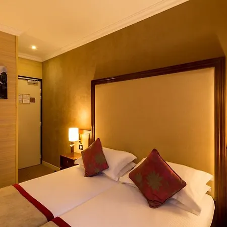 Hotel 85 Saint Honore Paris