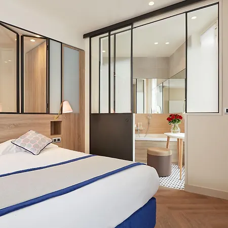 Hotel De Sévigné 3*