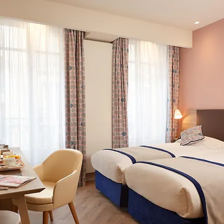 Hotel De Sévigné 3*