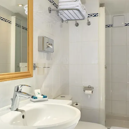 Hotel Austin's Arts Et Metiers 3*