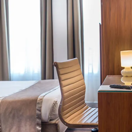 Hotel Art Eiffel Paris